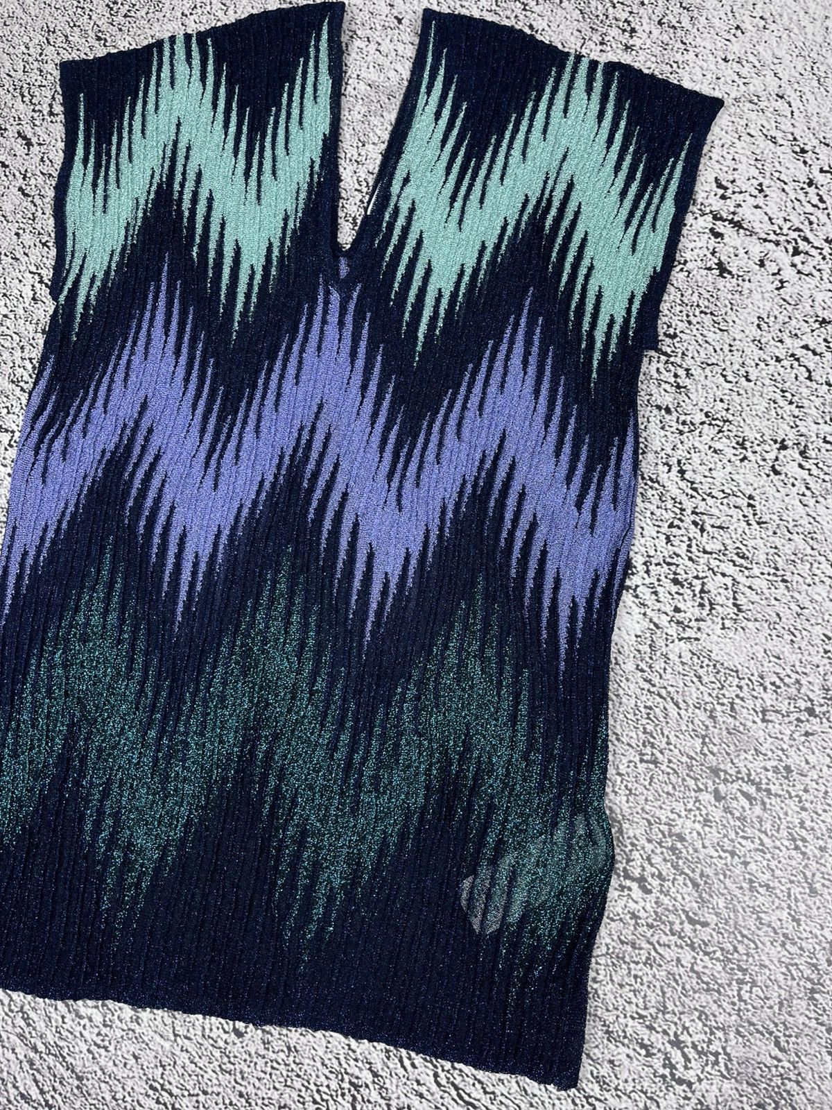 Missoni Missoni SS2019 Zig Zag V Neck Metallic Pleated Top Size 38 Size XS / US 0-2 / IT 36-38 - 4 Thumbnail