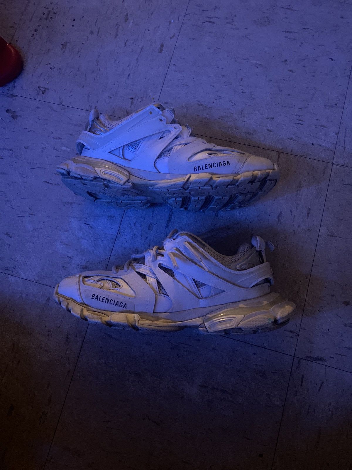 Balenciaga balenciaga tracks all white *no led* Size US 10 / EU 43 - 1 Thumbnail