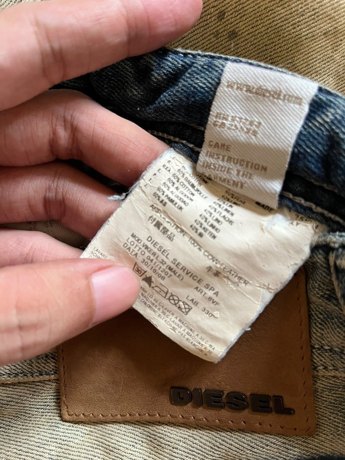 Diesel × Diesel Black Gold Vintage Diesel Viker Rusty Wash Distressed Loose Jeans Size US 32 / EU 48 - 10 Thumbnail