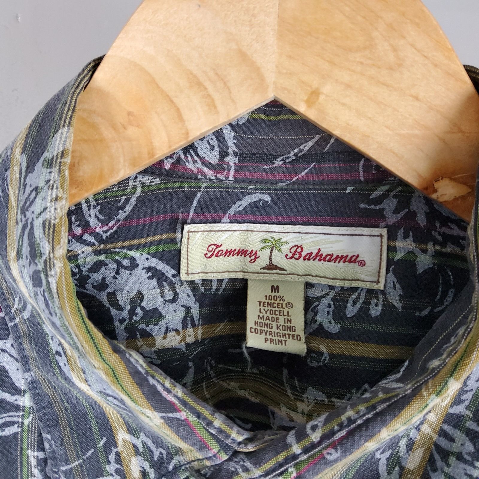Tommy Bahama Tommy Bahama Tropical Button Up Shirt Size Medium Size US M / EU 48-50 / 2 - 3 Thumbnail