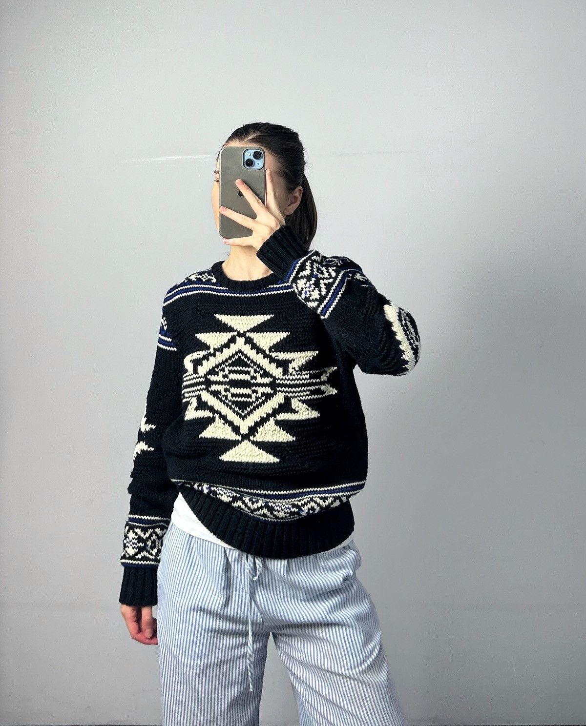 Polo Ralph Lauren Vintage Polo Ralph Lauren Native Crewneck Ski Sweater small Size S / US 4 / IT 40 - 7 Thumbnail