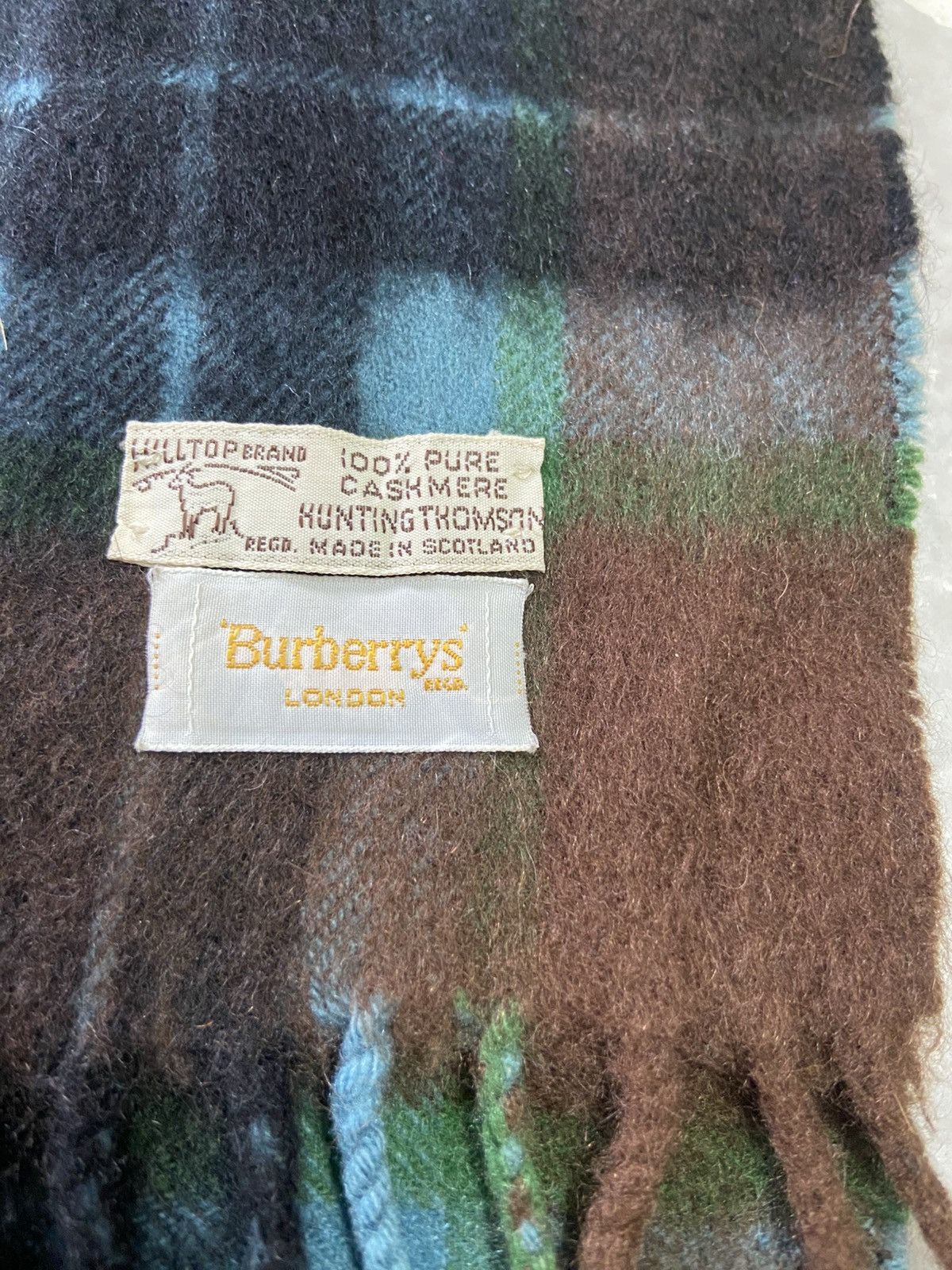 Burberry Burberry London Muffler Scarf Size ONE SIZE - 9 Thumbnail