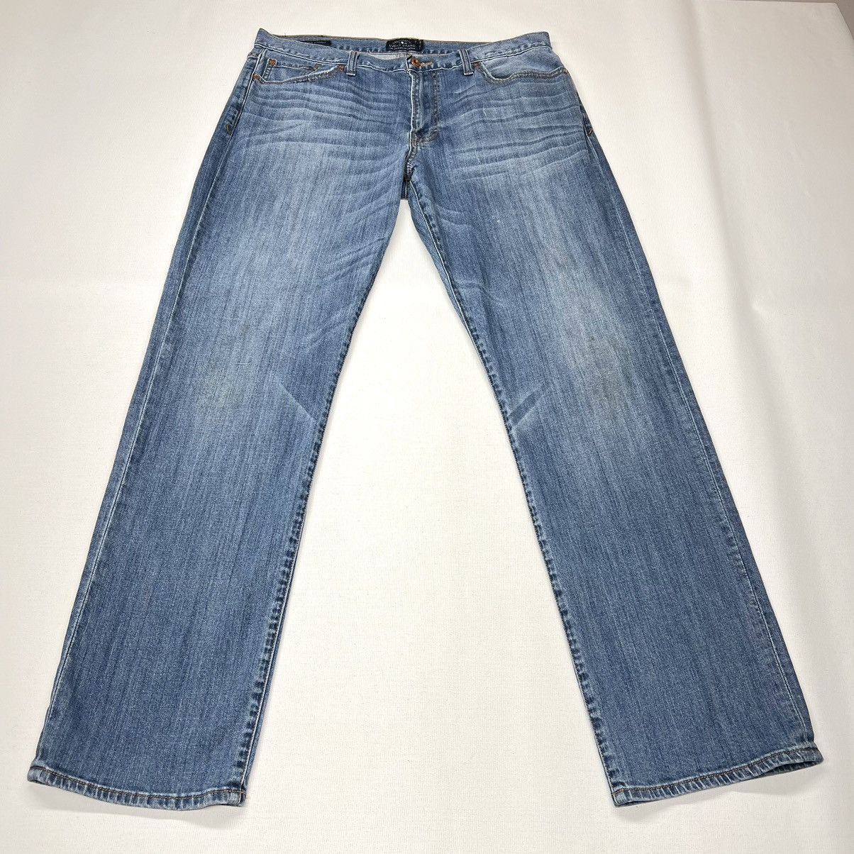 Lucky Brand Lucky Brand Jeans Blue 363 Vintage Straight Denim Stretch Size US 36 / EU 52 - 1 Thumbnail