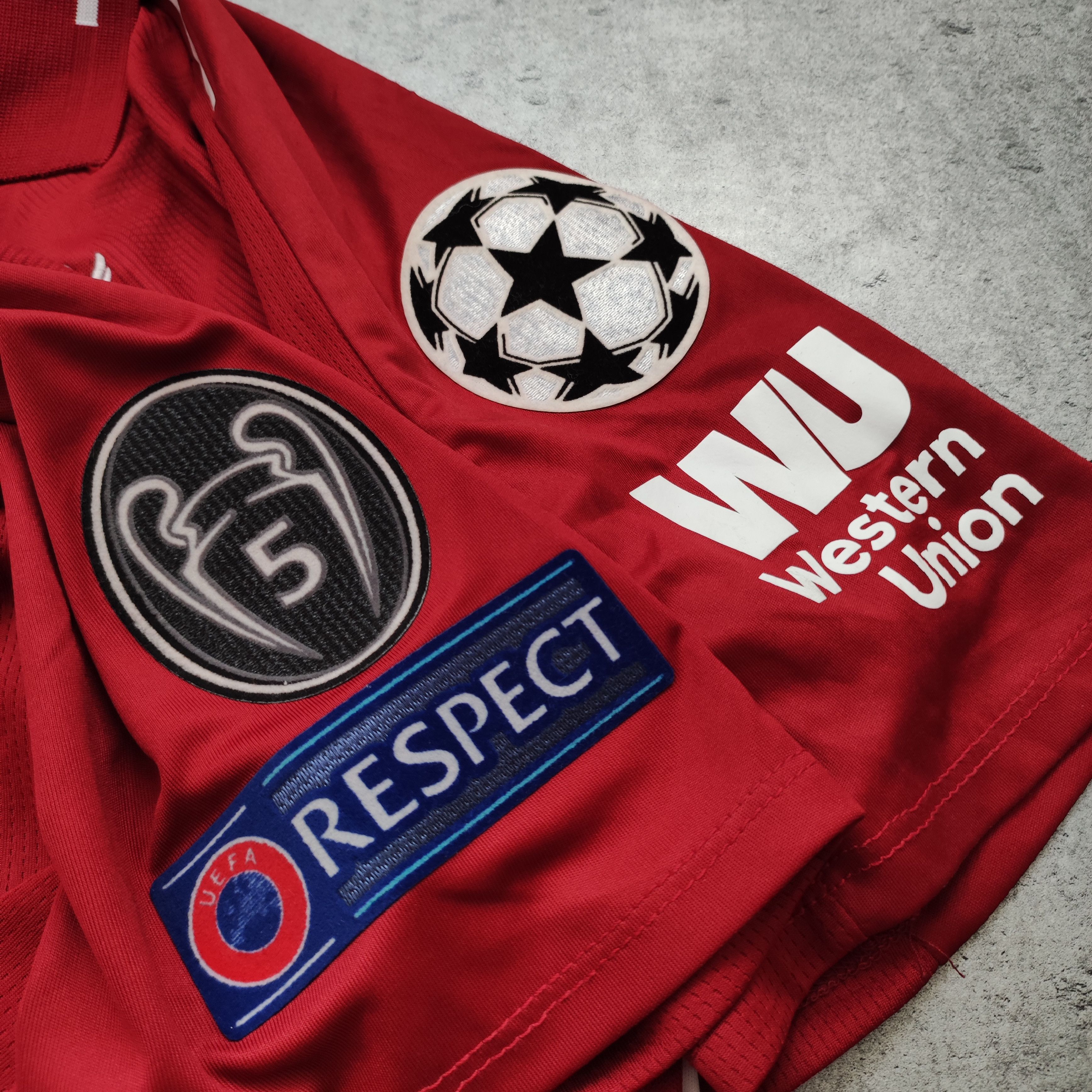 New Balance RARE Liverpool FC New Balance #8 Keita Champions League Kit Size US S / EU 44-46 / 1 - 7 Thumbnail