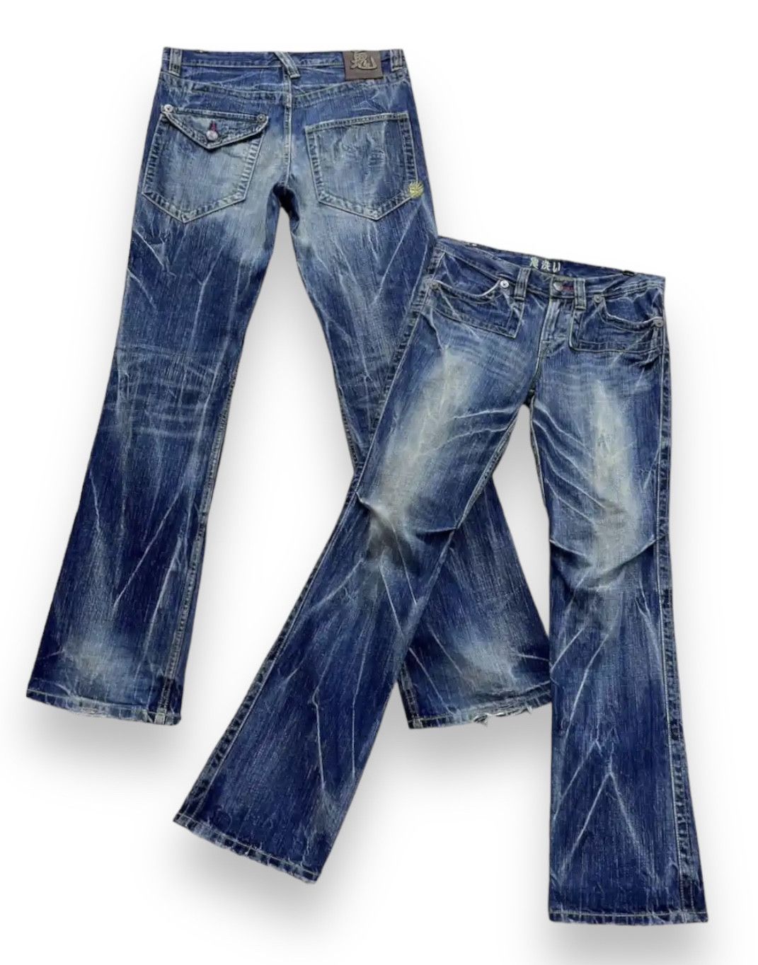 VTG FLARE🔥ONIARAI Lightning Whiskers Distressed Blue Denim