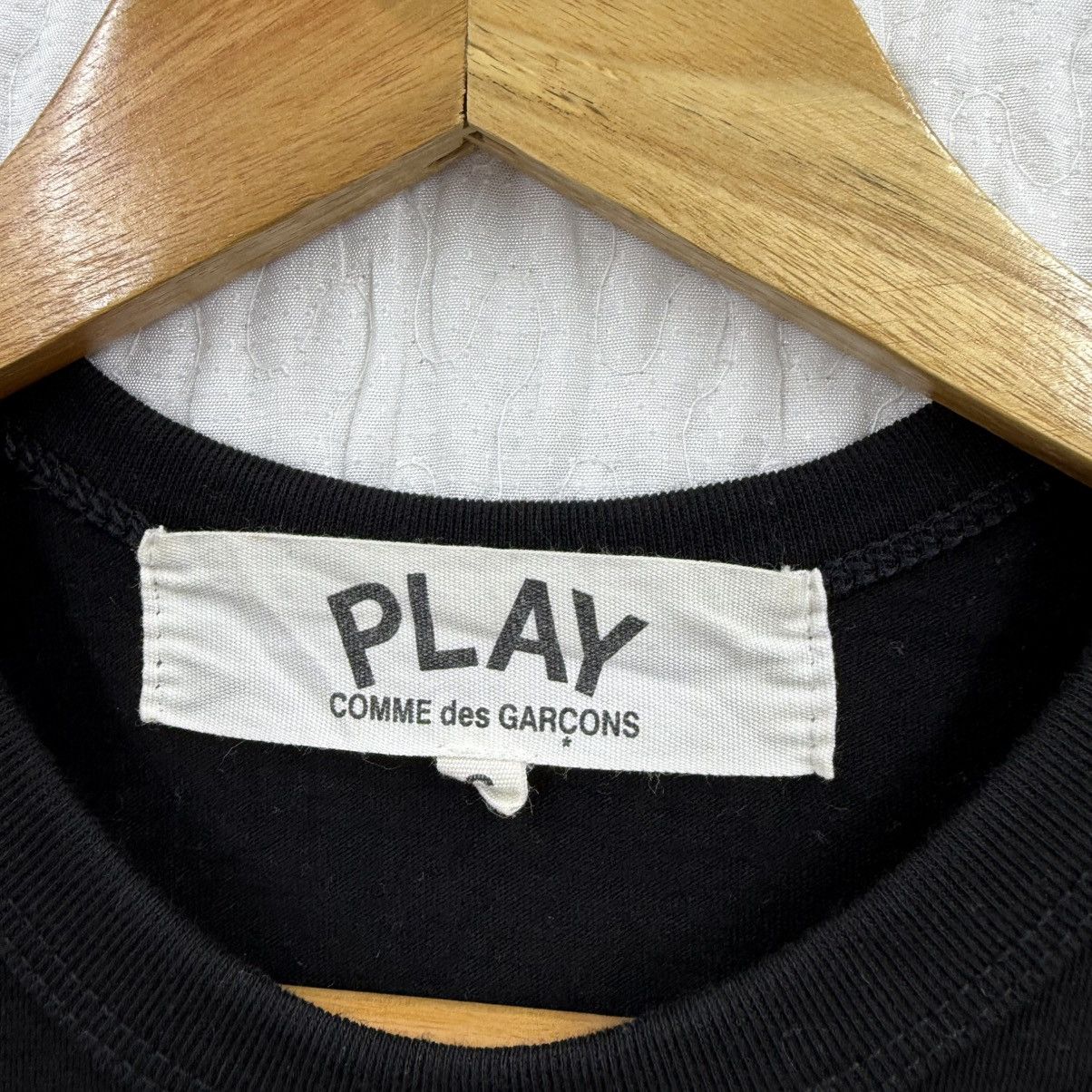 Comme des Garcons PLAY Play Comme des Garcons Long Sleeves Tshirt Size S / US 4 / IT 40 - 3 Thumbnail