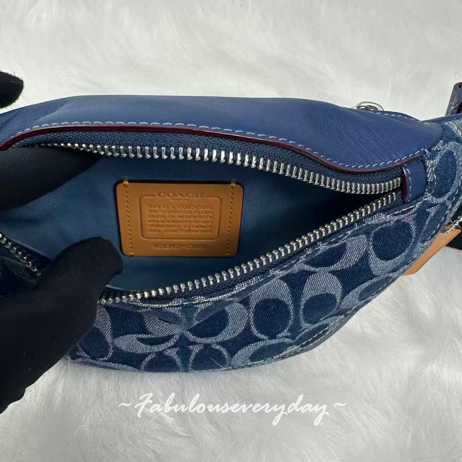 Coach Coach Men Warren Mini Belt Signature Denim Silver/Deep Blue Size ONE SIZE - 7 Thumbnail