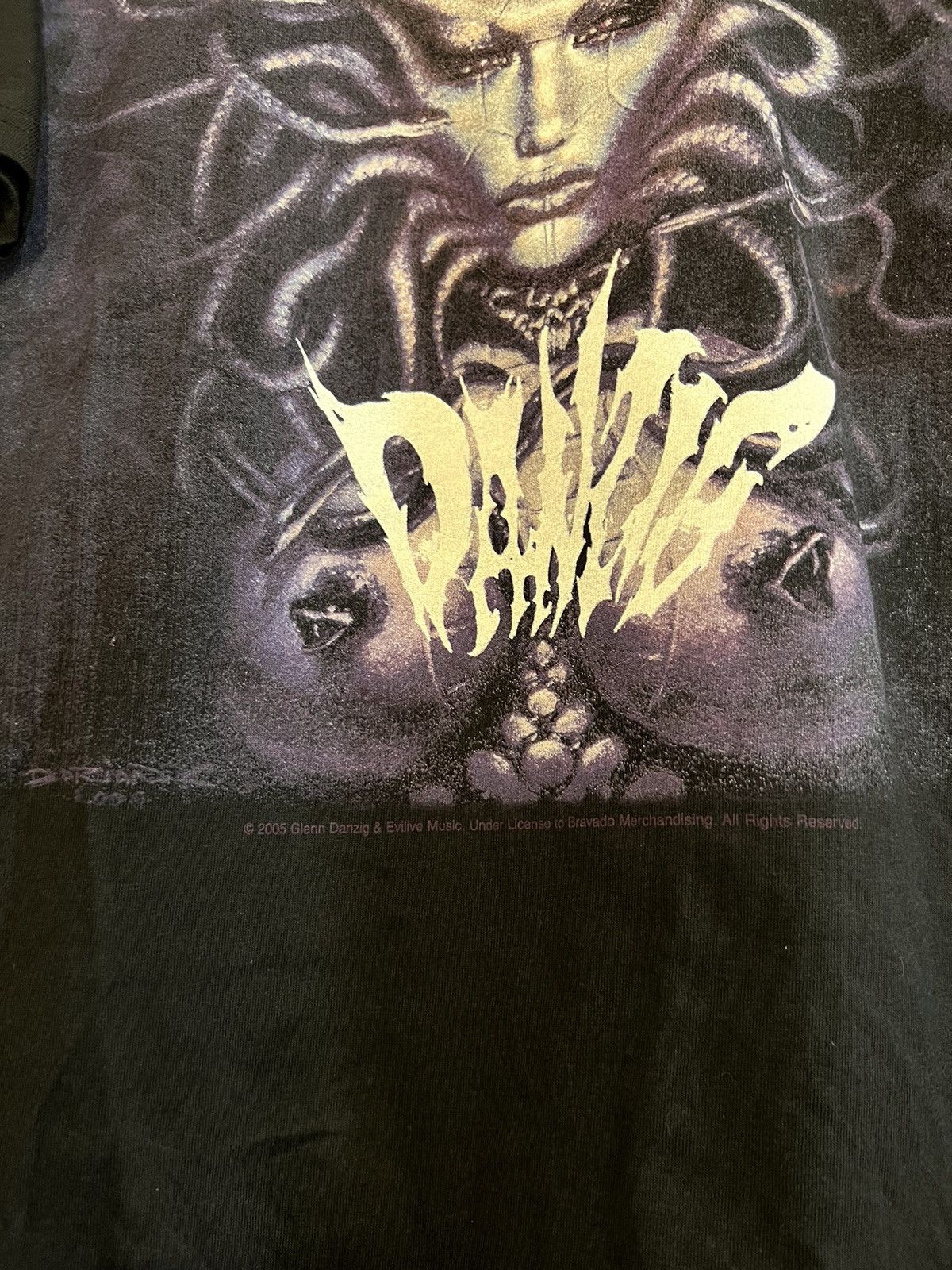 Band Tees Rare Vintage 00s Danzig Circle Snakes Horror Punk Band Tee Size US XL / EU 56 / 4 - 3 Thumbnail