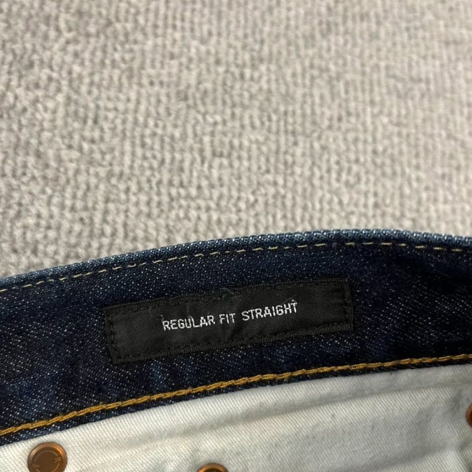 Uniqlo UNIQLO Jeans Mens 33 x 32 Regular Dark Blue Denim Straight 5-Pocket Mens Size US 33 - 7 Thumbnail