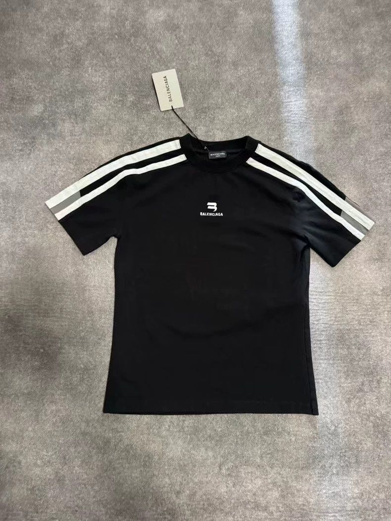 Balenciaga Balenciaga SportyB black tight-fitting short sleeves Size US L / EU 52-54 / 3 - 1 Thumbnail