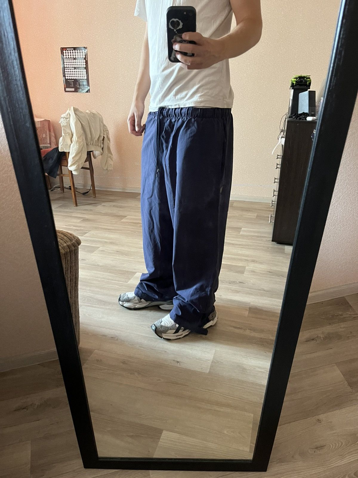 Nike BAGGY Vintage Nike Nylon Y2K Track Pants Size US 32 / EU 48 - 2 Thumbnail