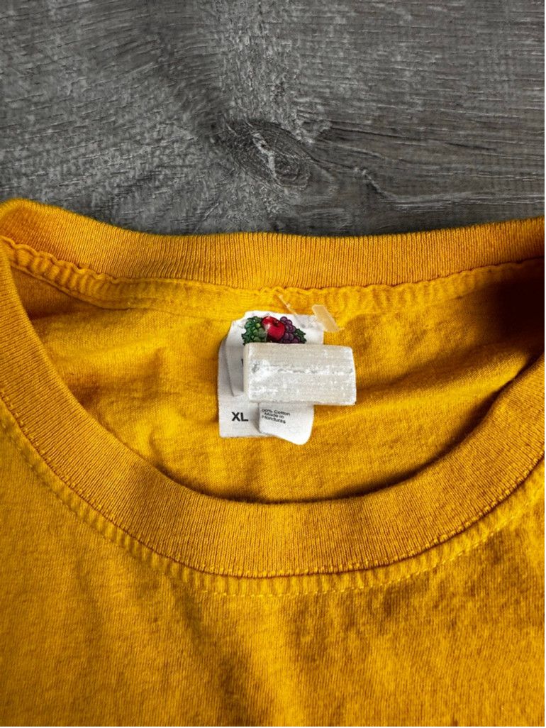 Fruit Of The Loom Vintage NEW YORK T-Shirt Yellow/Black Size XL Size US XL / EU 56 / 4 - 3 Thumbnail