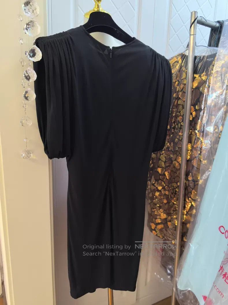 Versace Versace Shoulder pad dress Size M / US 6-8 / IT 42-44 - 3 Thumbnail