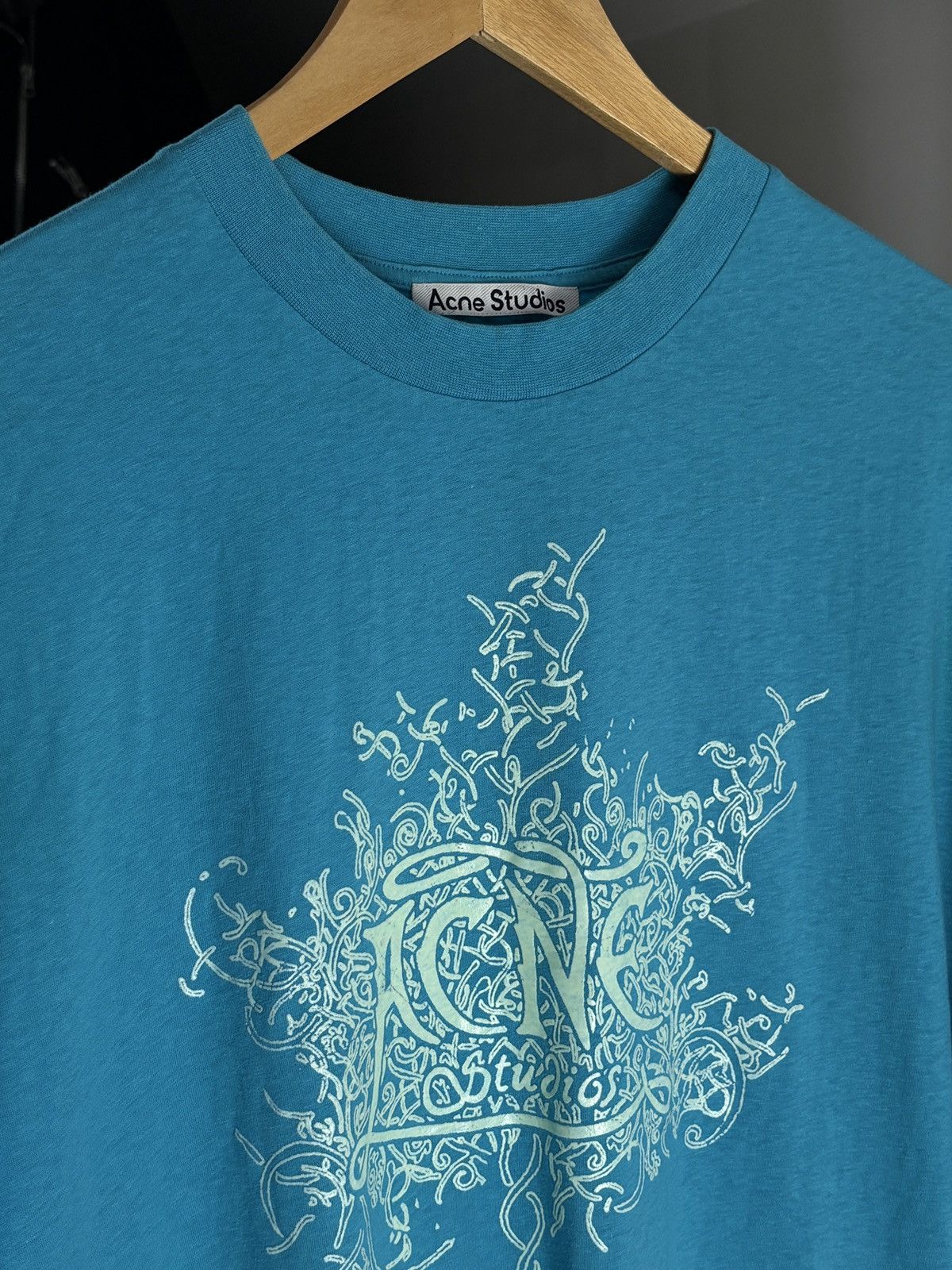 Acne Studios Acne Studios glow in the dark logo tee t-shirt Size US S / EU 44-46 / 1 - 3 Thumbnail