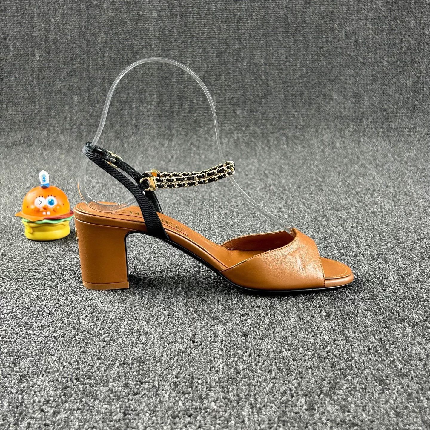 Chanel Chanel Women's Brown Chunky Heel Sandals 35.5 Size US 4.5 / IT 34.5 - 4 Thumbnail