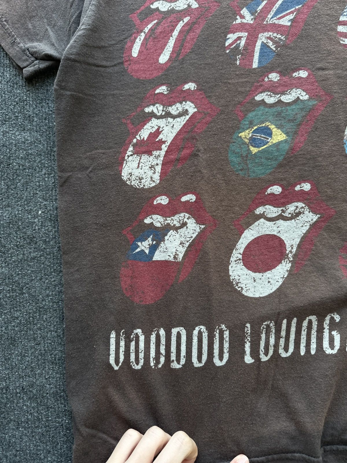 The Rolling Stones 2010🚨The Rolling Stones 94/95 t-shirt faded 2010 boxy band Size US M / EU 48-50 / 2 - 4 Thumbnail