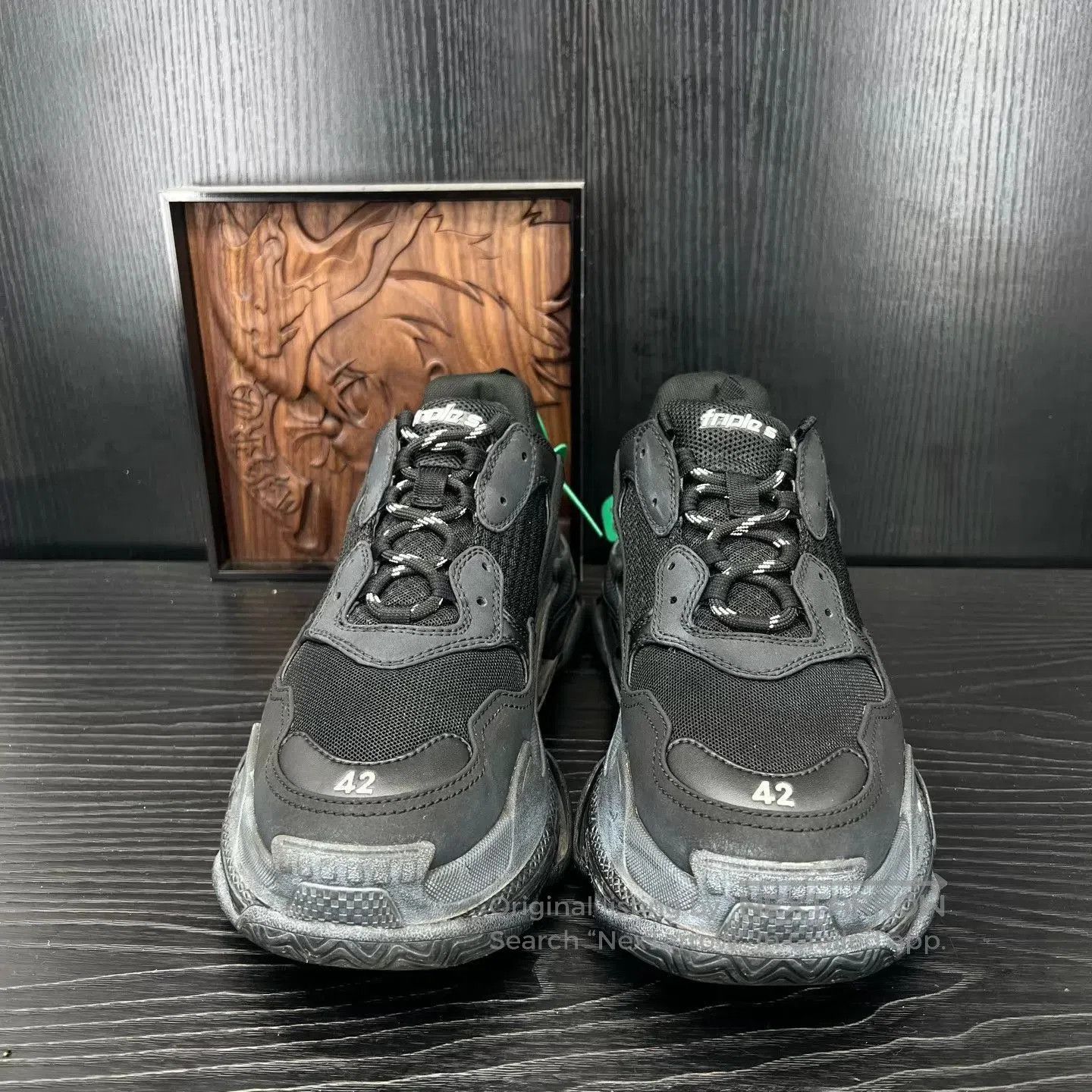 Balenciaga Black Chunky Low-Top Sneakers Size 9. Size US 9 / EU 42 - 4 Thumbnail