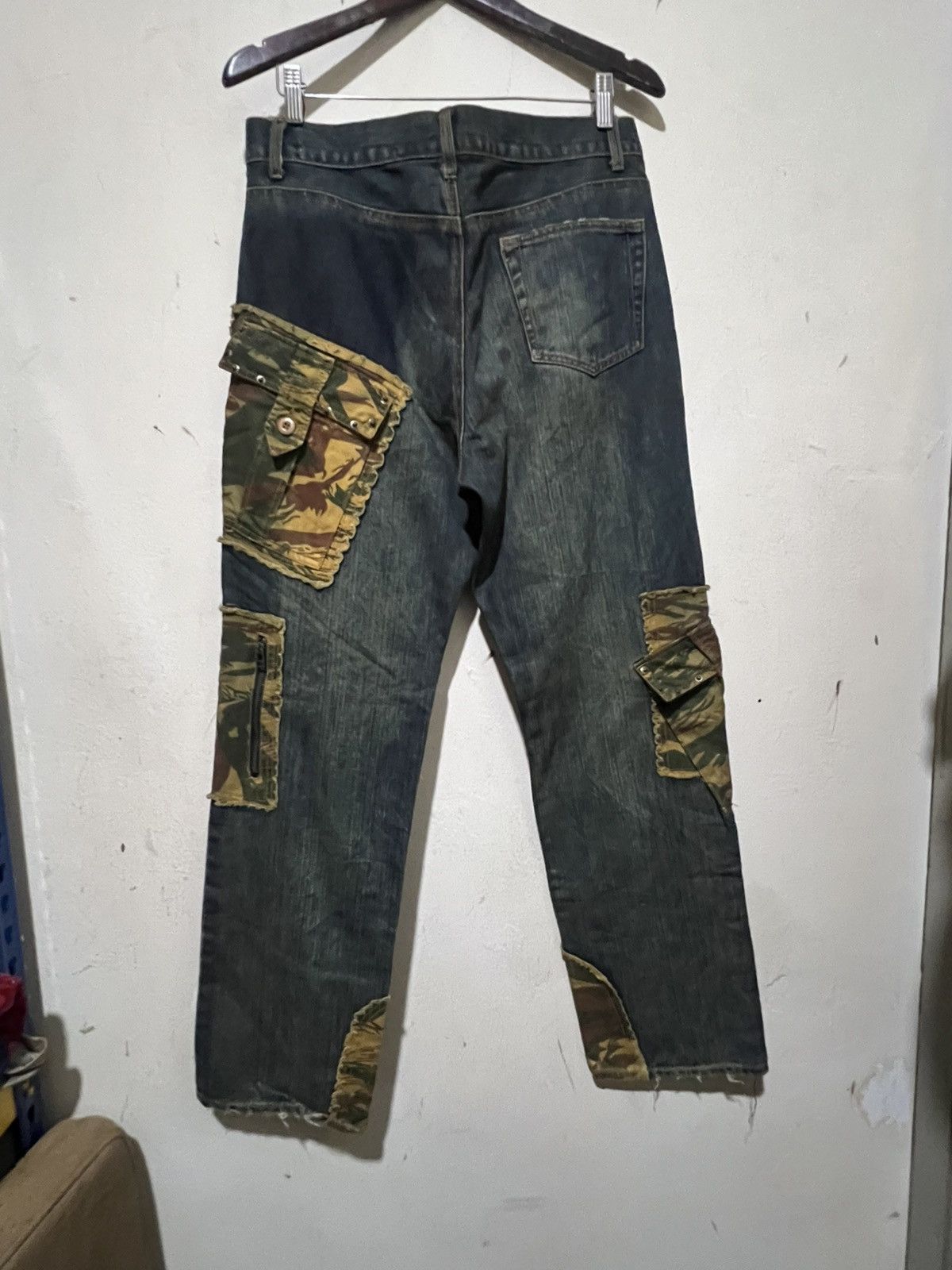 Other Y2k jeans with camo pocket Size US 34 / EU 50 - 7 Thumbnail