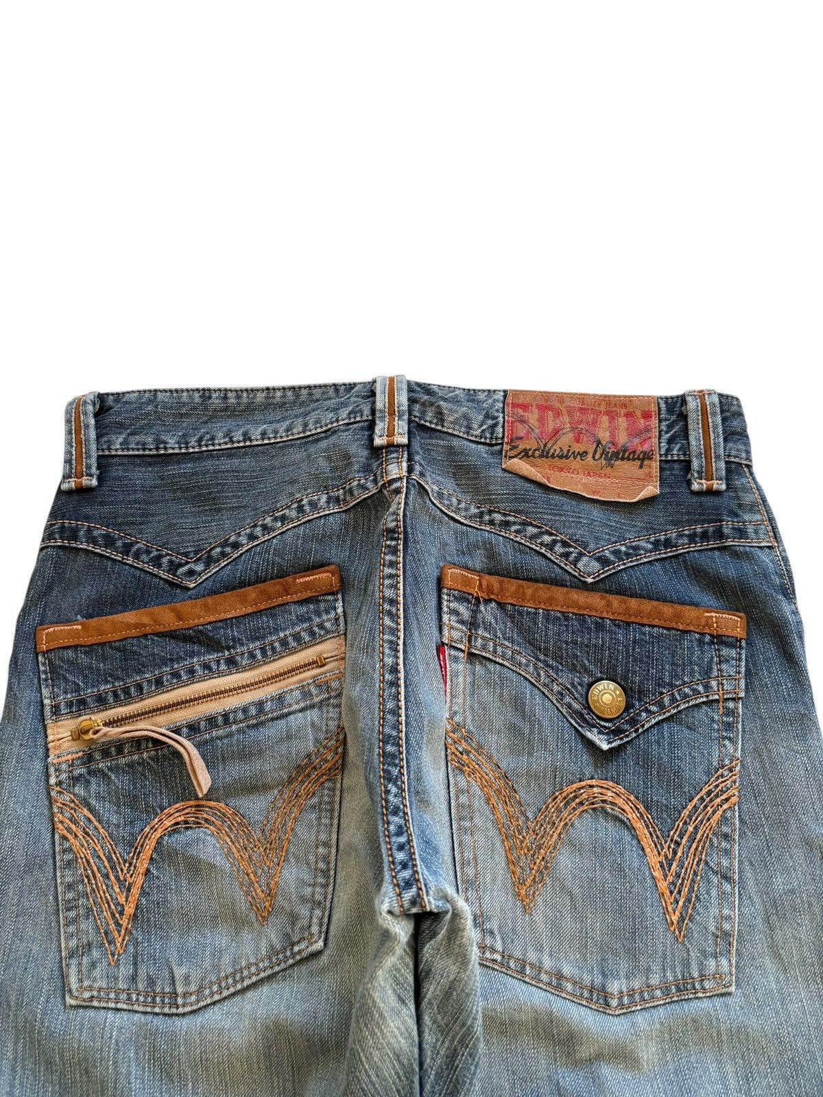 Edwin Exclusive Vintage Edwin Faded Wash Loose Jeans Size US 33 - 8 Thumbnail