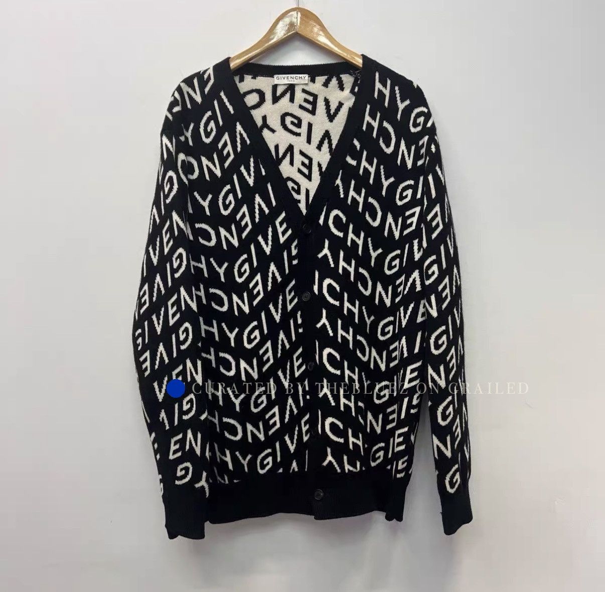 Givenchy All-Over Logo Black Wool Cardigan Size US XL / EU 56 / 4 - 1 Thumbnail