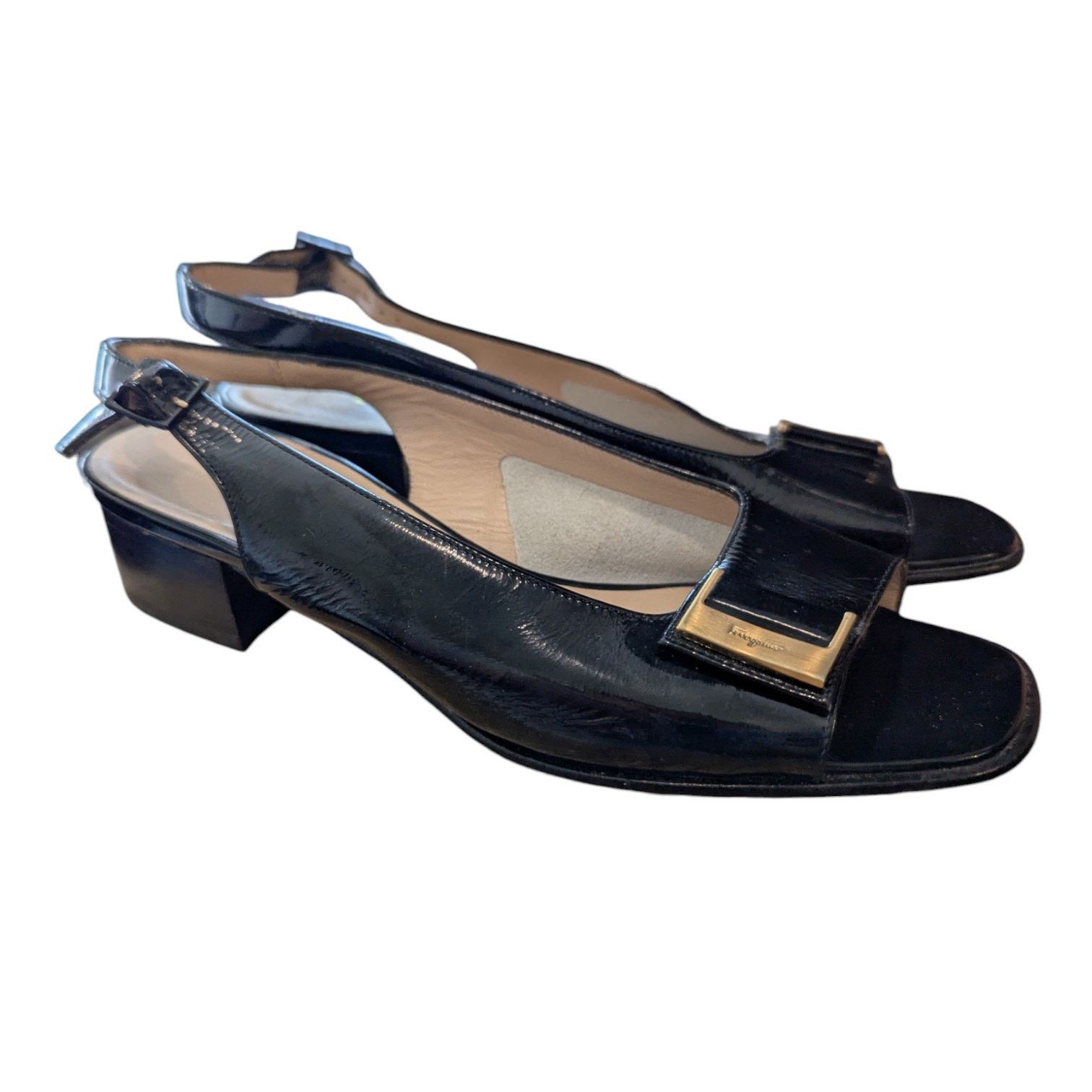 Salvatore Ferragamo 7AA Salvatore Ferragamo Boutique Black Leather Slingback Size US 7 / IT 37 - 1 Thumbnail