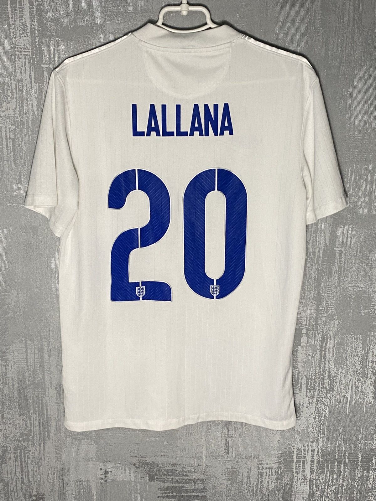 Nike 2014-16 England Nike Soccer Football Jersey 20 Lallana Size US M / EU 48-50 / 2 - 2 Thumbnail