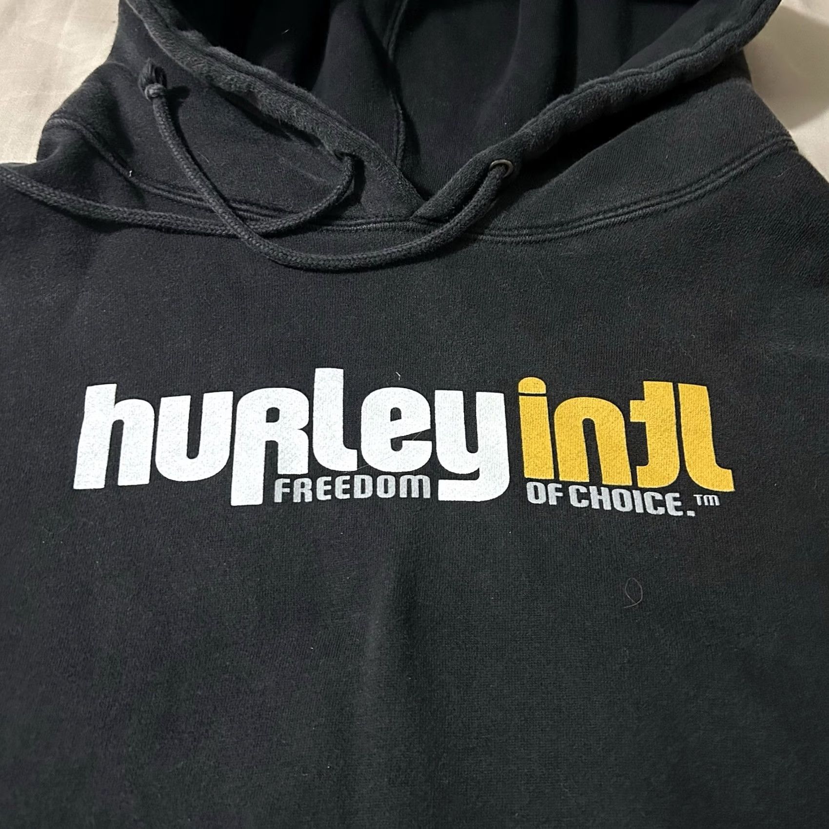 Hurley VINTAGE Hurley Hoodie Grunge Surfer Skater Size Large Black Mens L Size US L / EU 52-54 / 3 - 2 Thumbnail