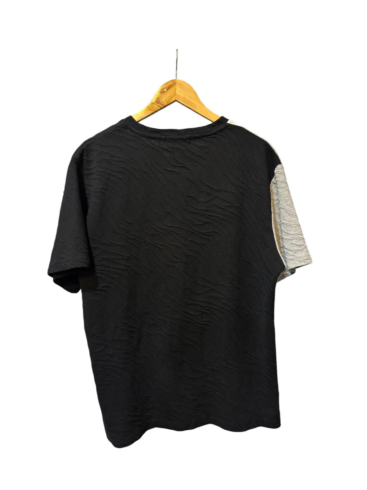 In The Attic In the attic Pour Homme Asymmetrical rare design T Shirt Size US XL / EU 56 / 4 - 2 Thumbnail