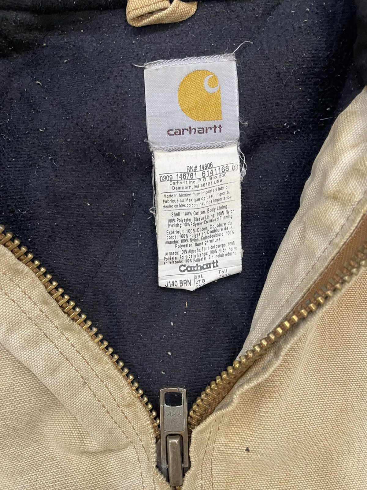 Carhartt × Vintage Vintage Carhartt crazy distressed and dirty workwear jacket Size US XXL / EU 58 / 5 - 7 Thumbnail