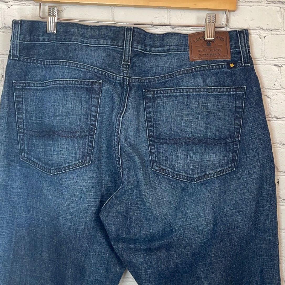 Lucky Brand Lucky Brand Jeans Men 429 Classic Straight Size 36x32 Blue Inseam 32 Straight Mens Jeans Size US 36 / EU 52 - 3 Thumbnail