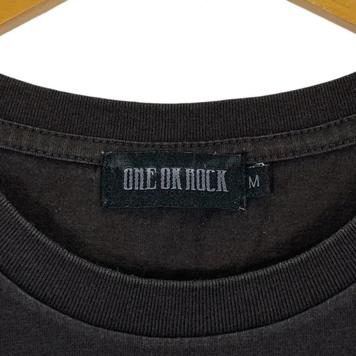 Band Tees ONE OK ROCK Japan 2020 Field Of Wonder Concert Tee Shirt Size US M / EU 48-50 / 2 - 5 Thumbnail