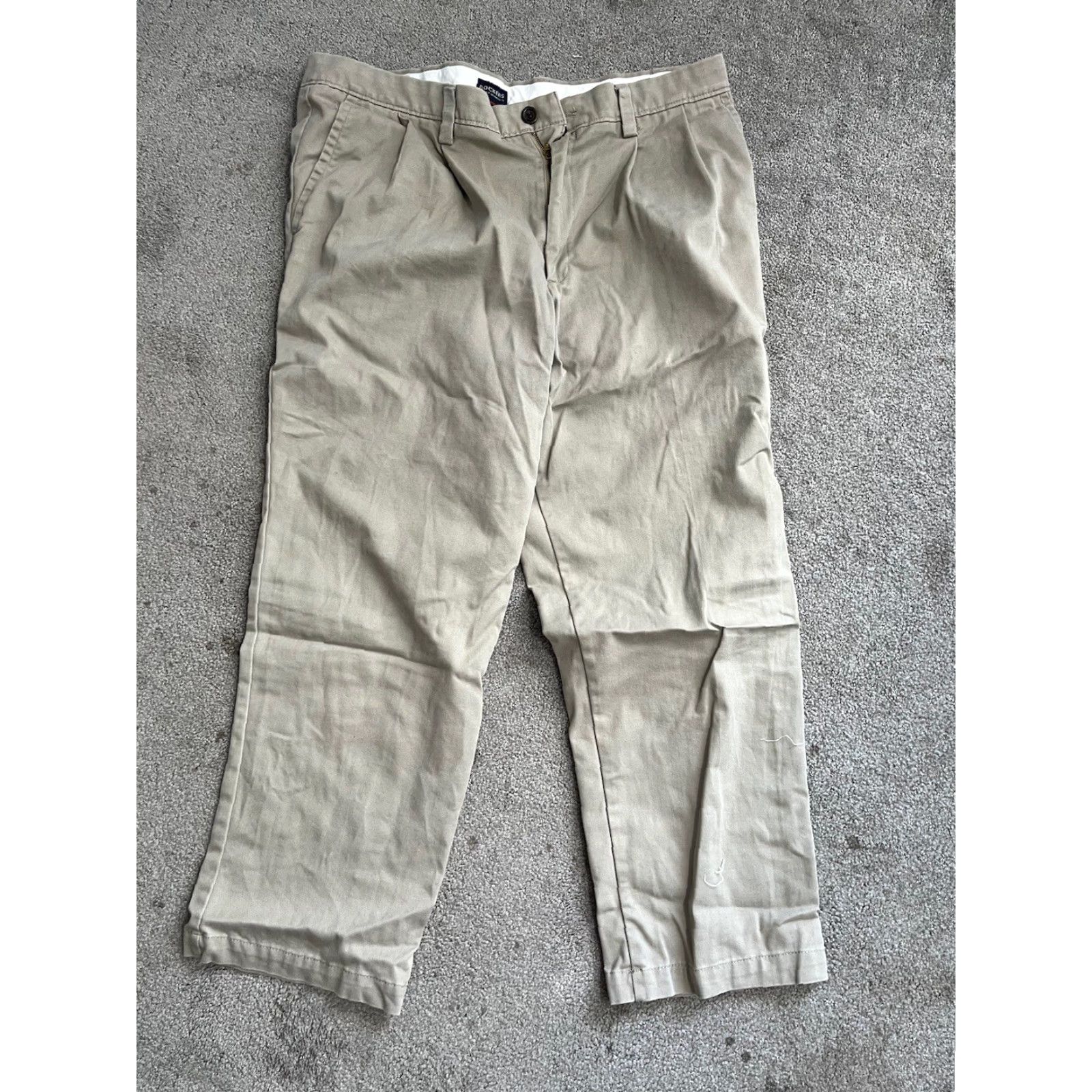 Dockers DOCKERS Mens Pants 36x29 Chino Pleated Classic Fit Beige 90s Army Apple Dockers D4 Mens Pants Size US 36 / EU 52 - 2 Thumbnail