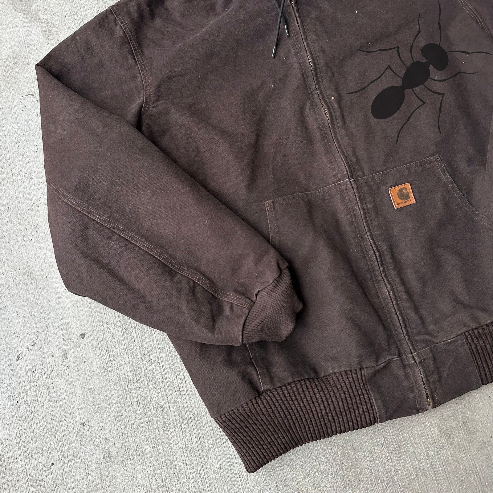 Carhartt × Vintage Carhartt J130 DKB brown hooded XL work wear jacket Size US S / EU 44-46 / 1 - 2 Thumbnail