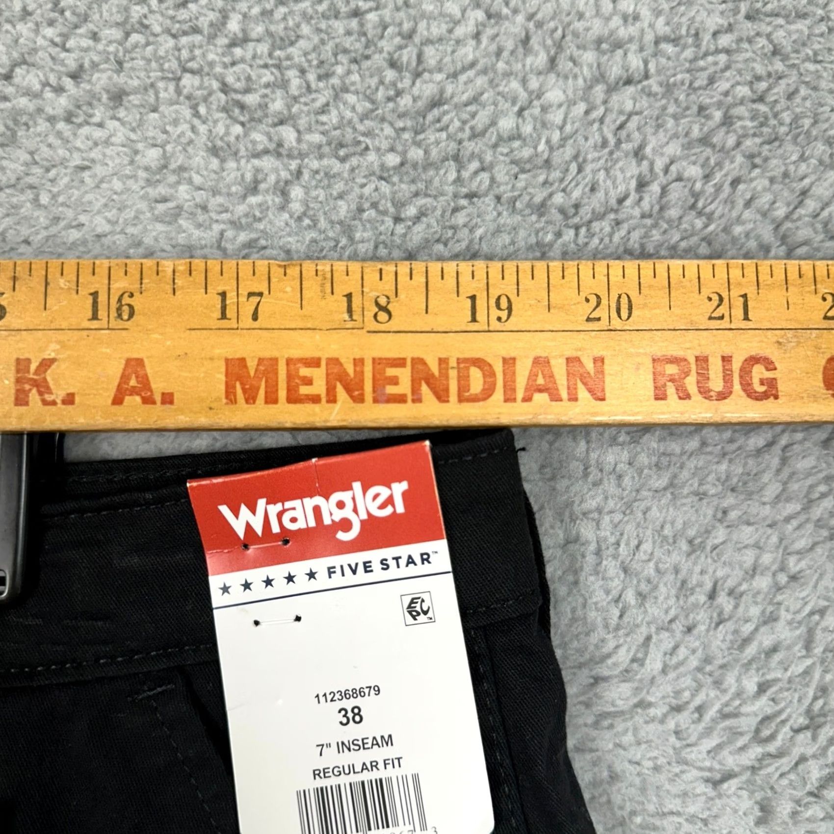 Wrangler Wrangler Shorts Mens 38 Black NEW 38X7 Regular Fit Chino Khaki Flat Front Stretch Size US 38 / EU 54 - 6 Thumbnail