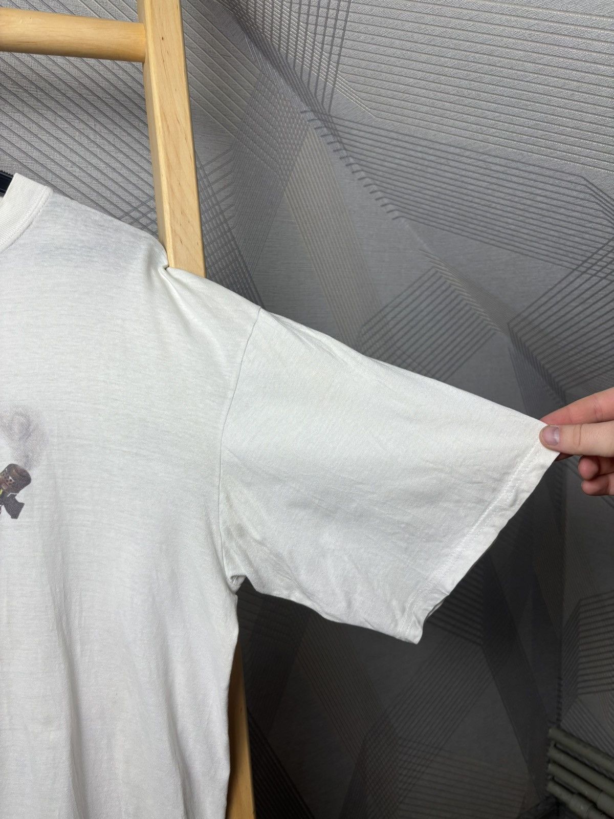 Vintage Vintage 90s Worms 2 Rotten 2 Microsoft game T-Shirt XL Size US XL / EU 56 / 4 - 12 Thumbnail