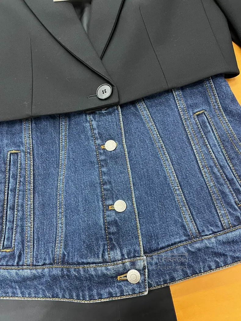 Alexander McQueen Alexander Mcqueen Stitched denim jacket Size S / US 4 / IT 40 - 2 Thumbnail