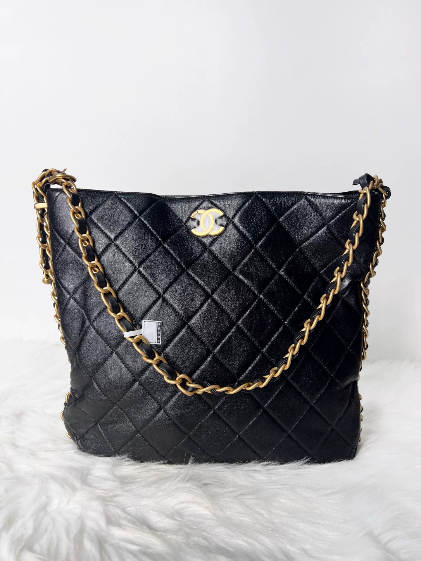 Chanel Pre-loved Bag Very good condition Size ONE SIZE - 1 Thumbnail
