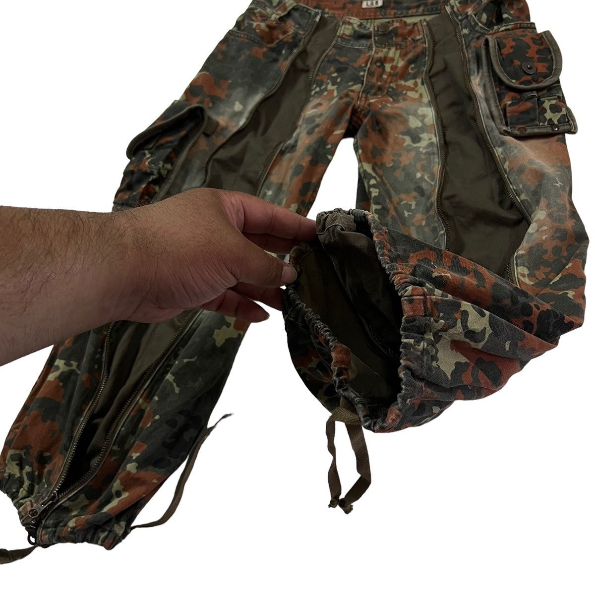 Le Grande Bleu (L.G.B.) 🔥Camouflage Military Design Cargo Parachute Raiders Pants Size US 30 / EU 46 - 4 Thumbnail