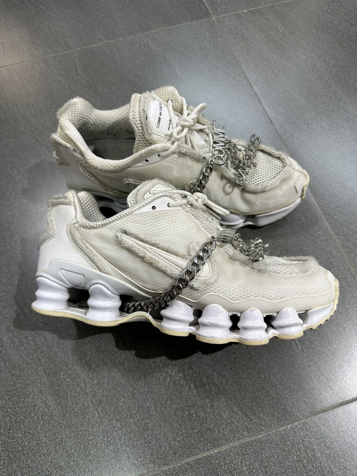 Comme des Garcons × Nike COMME DES GARÇONS X NIKE SHOX TL White Sneaker Size US 9 / EU 42 - 4 Thumbnail