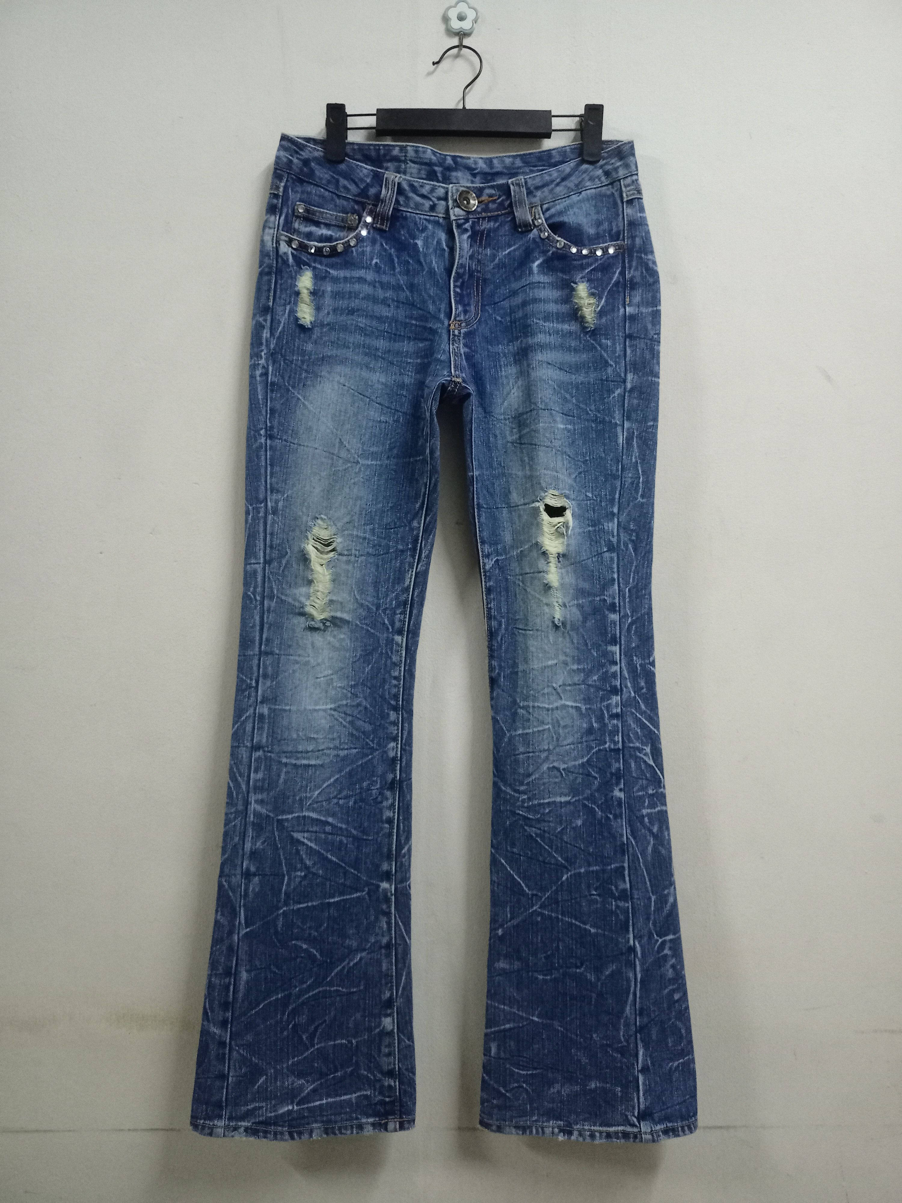 Japanese Brand Vintage Japanese Brand Studded Punk Flare Jeans Size 30" / US 8 / IT 44 - 1 Thumbnail