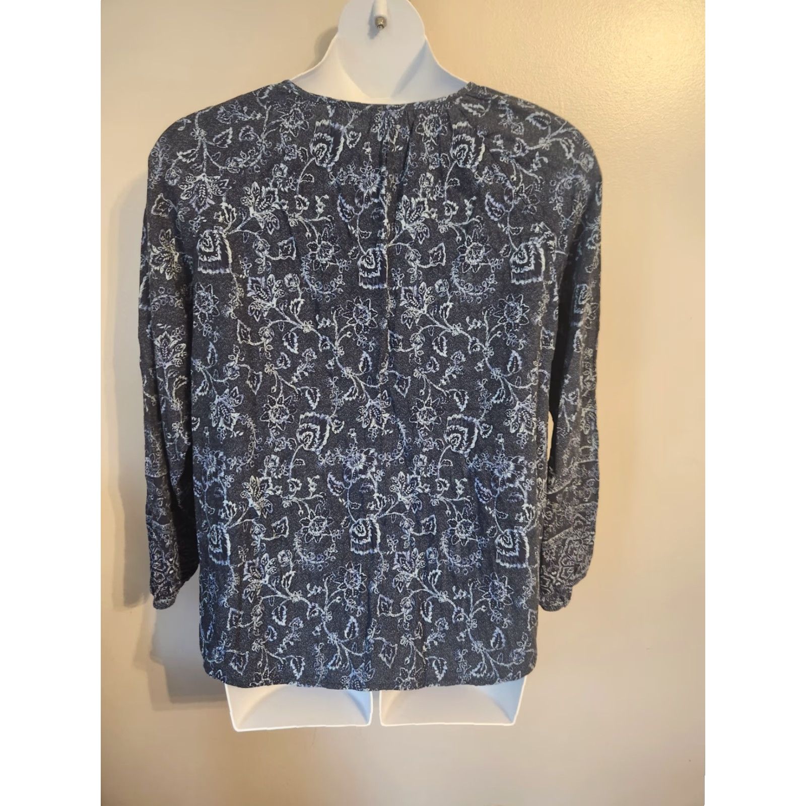 Vintage Time And Tru Blue Paisley Button Down Peasant Top XL Blouse Women Casual Long Sleeve Round Neck Boho Shirt Pink? Size XL / US 12-14 / IT 48-50 - 4 Thumbnail