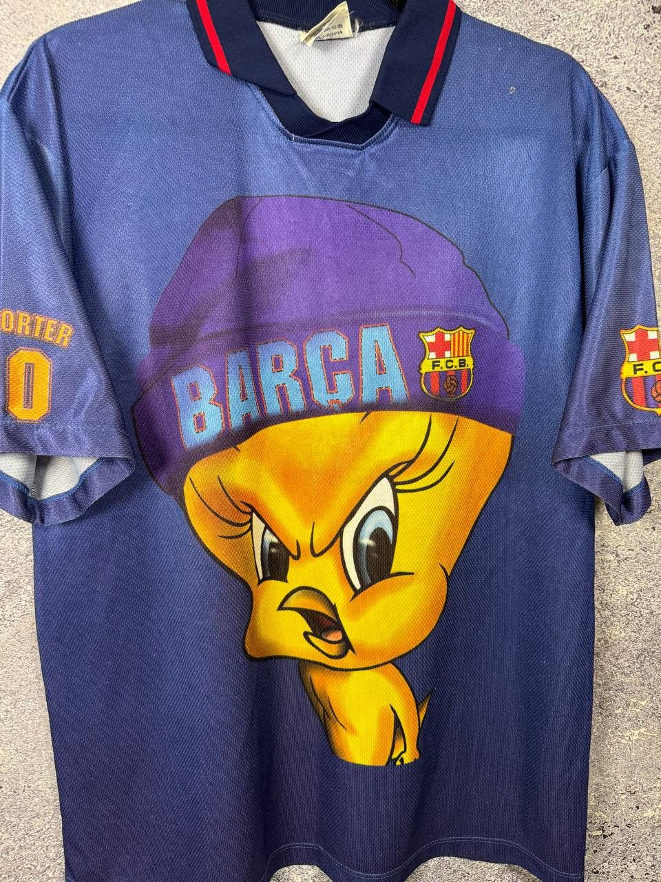 Warner Bros 90's Tweety Bird Barcelona 1998 Jersey Single Stitch Large Size US L / EU 52-54 / 3 - 6 Thumbnail