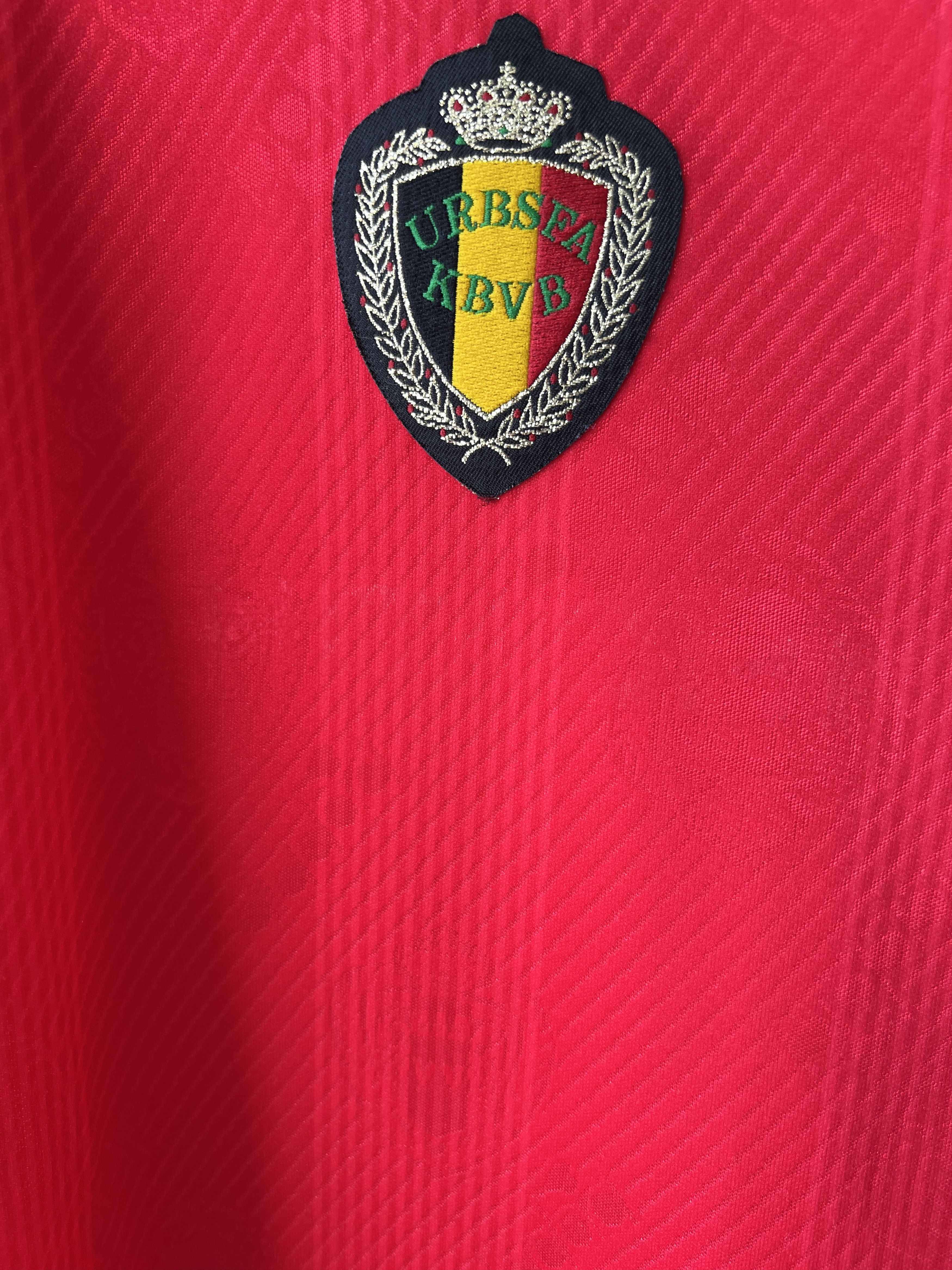 Diadora (L) Belgium 1994-96 Home Long Sleeve Kit Size US L / EU 52-54 / 3 - 5 Thumbnail