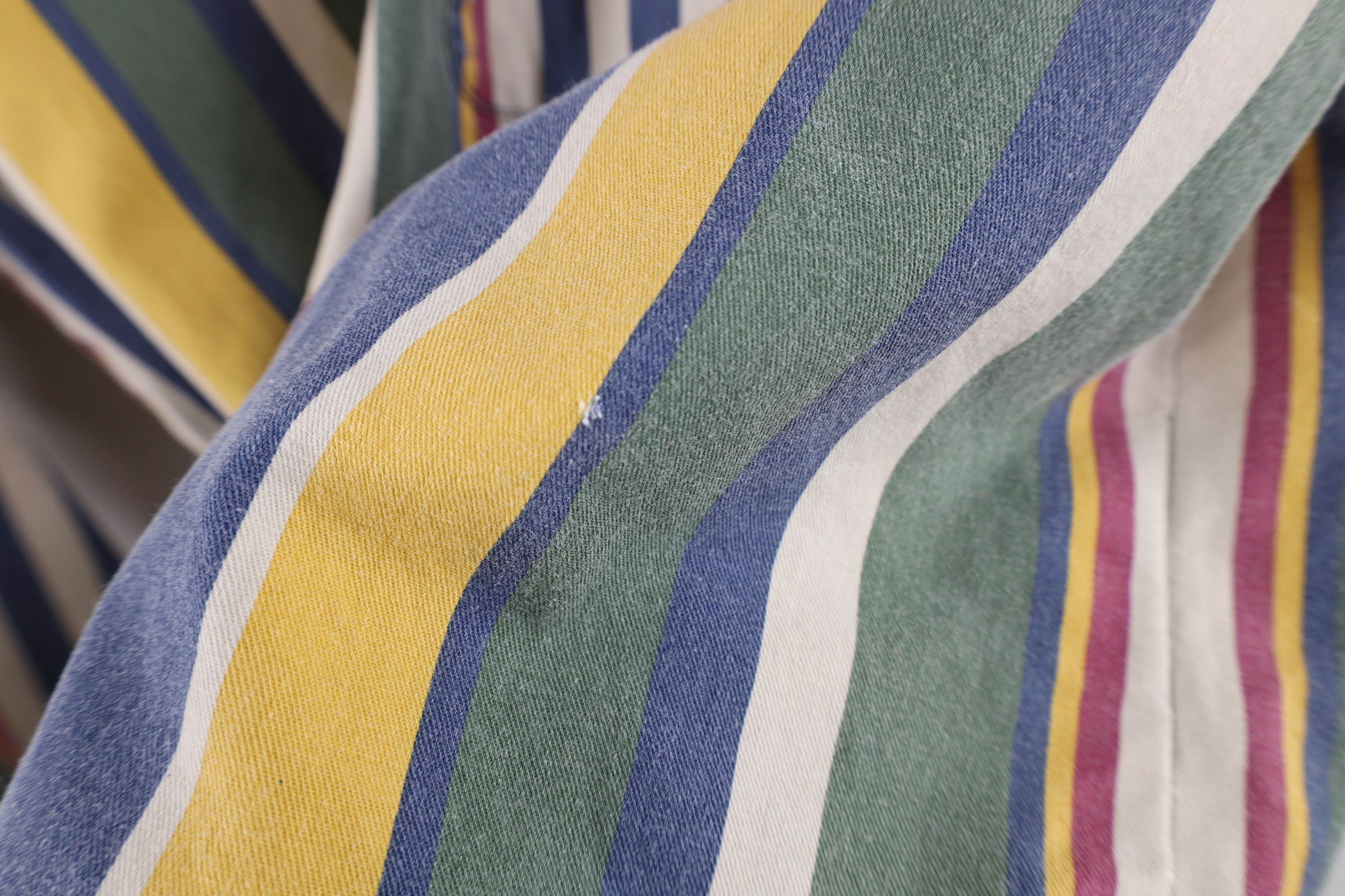 Vintage Vintage 90s Streetwear Rainbow Striped Button Down Shirt Size US M / EU 48-50 / 2 - 5 Thumbnail
