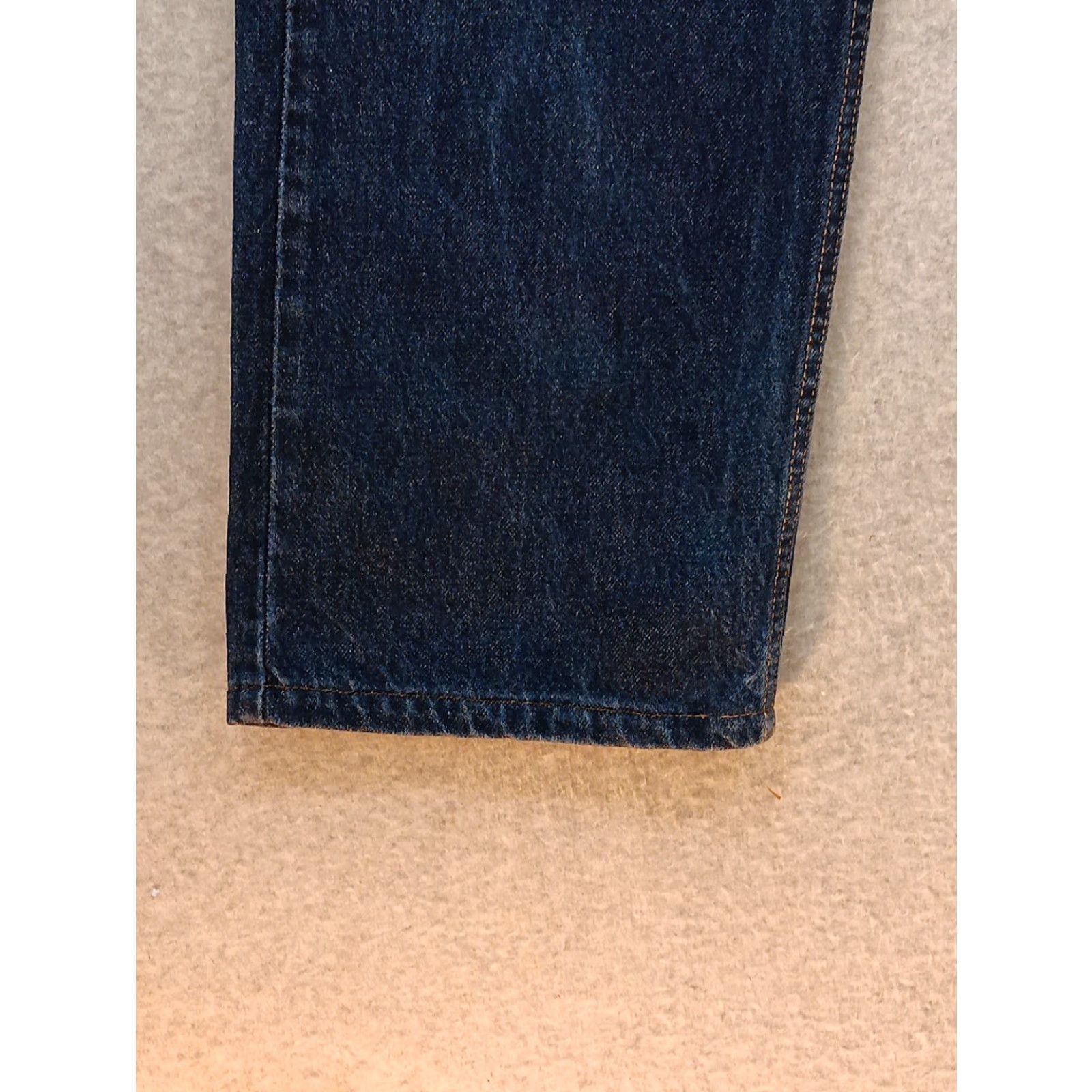 Levi's Levi's Jeans 505 Straight Men's 40x34 Dark Blue Denim 5-Pocket Logo EUC Size US 40 / EU 56 - 6 Thumbnail