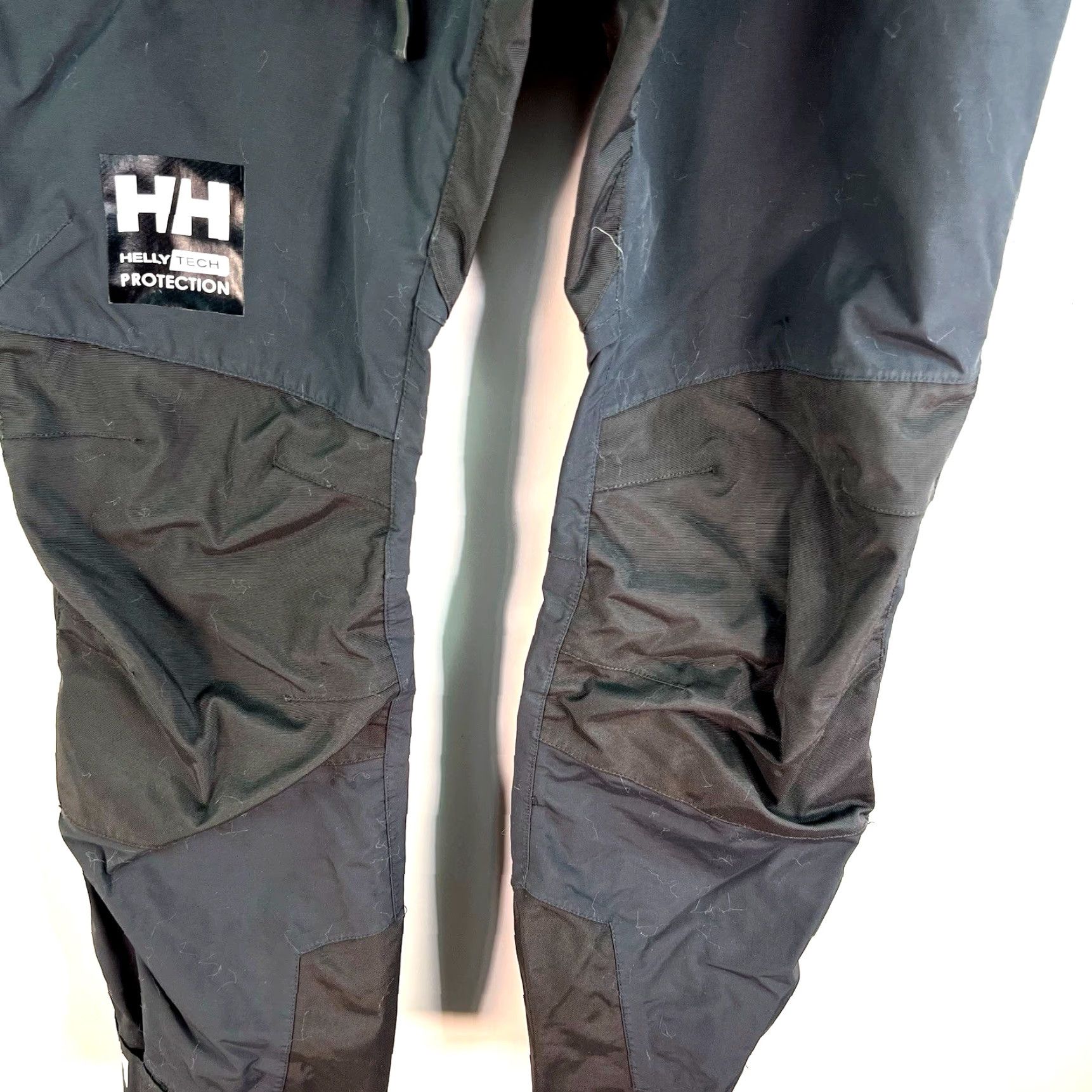 Helly Hansen VINTAGE Heely Hansen Sailing Yachting Pants Women's XS Cargo 34x30 Gray Logo Nautical Men’s? Size 26" / US 2 / IT 38 - 3 Thumbnail