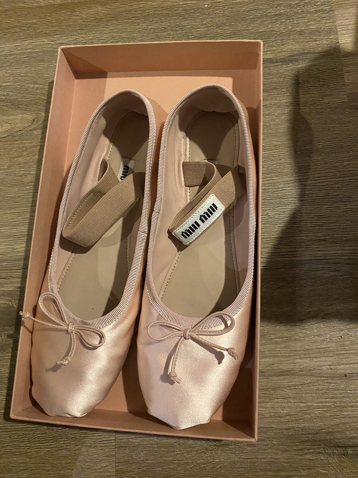 Miu Miu Pink Miu Miu Ballet Flats With Bow Detail Size US 7.5 / IT 37.5 - 6 Thumbnail