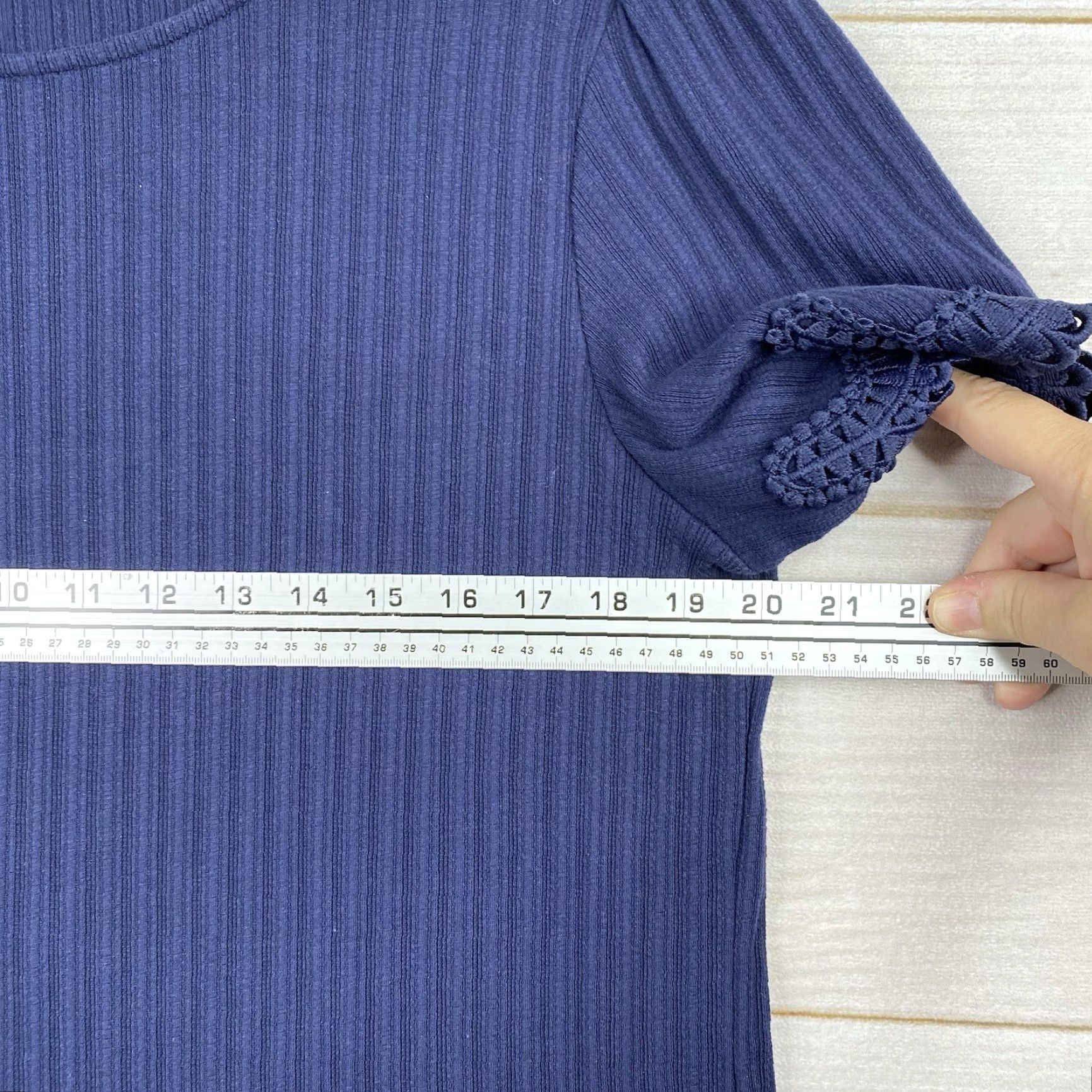Ann Taylor Ann Taylor Top Womens XL Blue Crochet Ribbed Short Sleeve Stretch Minimalist Size XL / US 12-14 / IT 48-50 - 5 Thumbnail