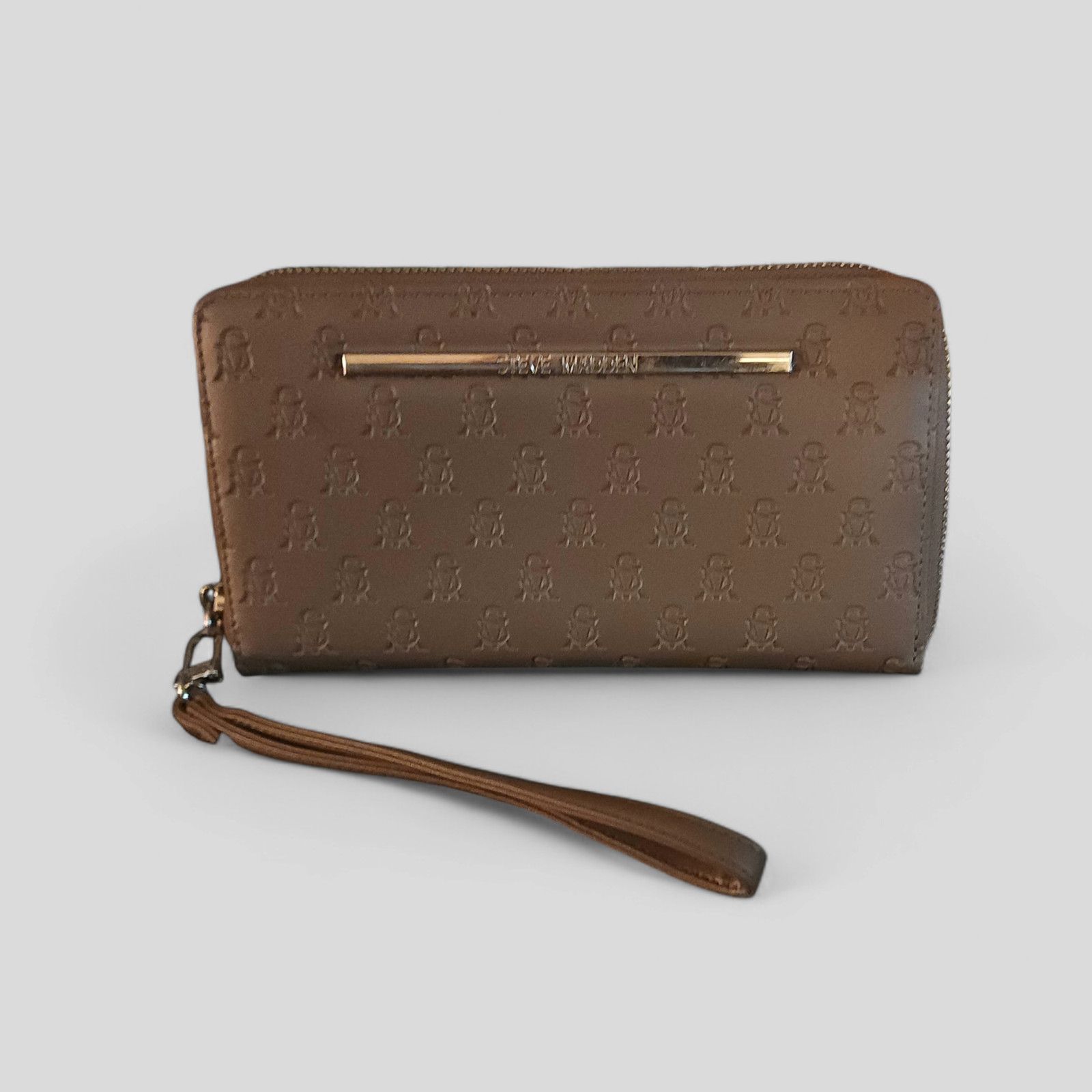 Steve Madden Steve Madden BSTACKED wallet wristlet clutch color mushroom Size ONE SIZE - 1 Thumbnail