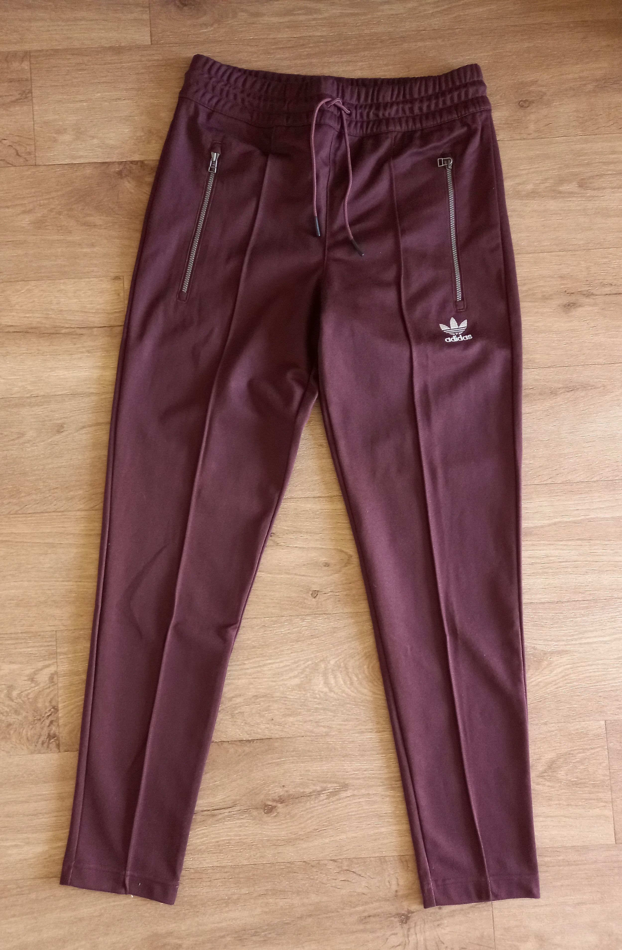 2016 NWT Adidas Fitted Track Pants sz S fallen future BR1800